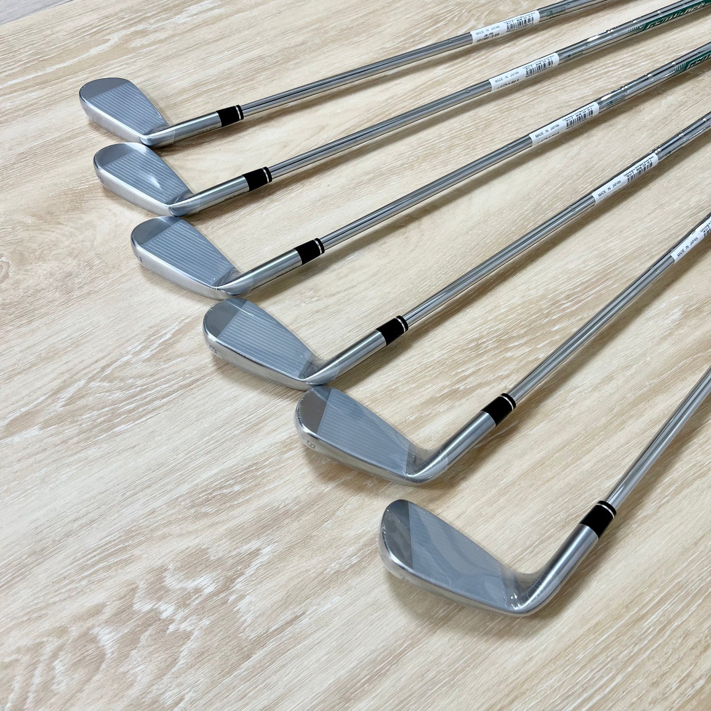 全新 Honma TW757P 鐵桿6支（#5-9, P）