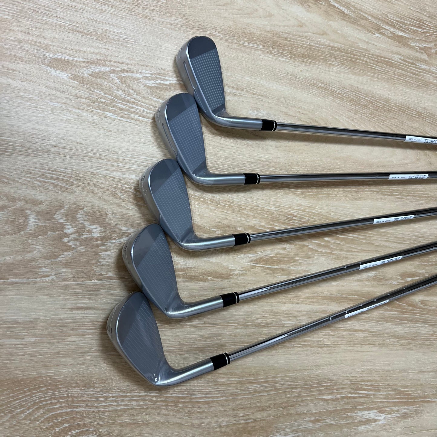 全新 Honma T//WORLD GS N.S.PRO 950GH neo 鐵桿5支（#6-10）
