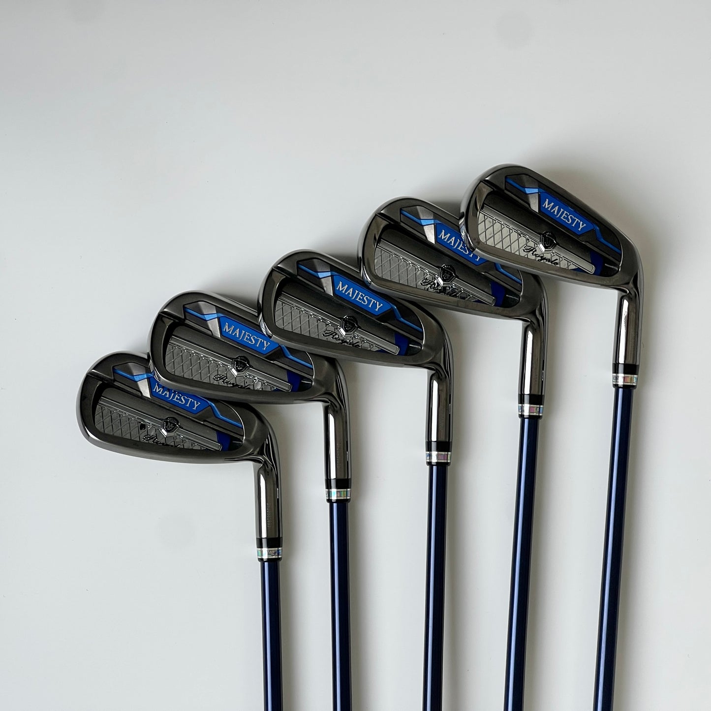中古 Majesty Royale Iron LV550 鐵桿套組 5 支（#6-9, P）